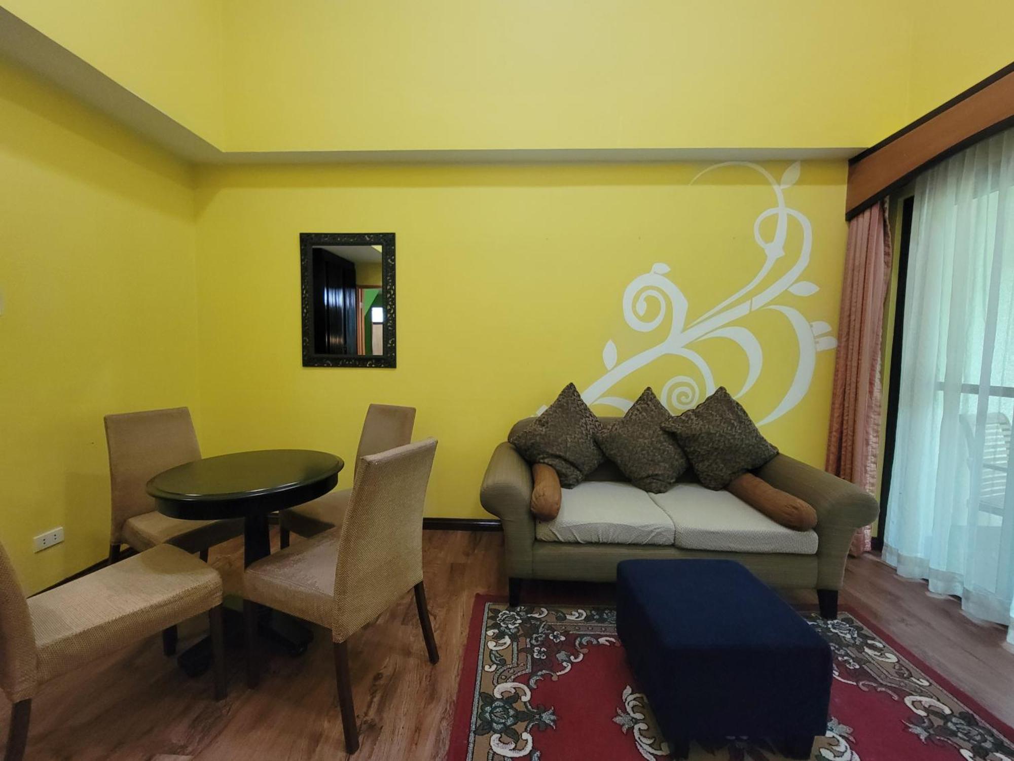 Lee Boutique Hotel Tagaytay Tagaytay City Екстер'єр фото