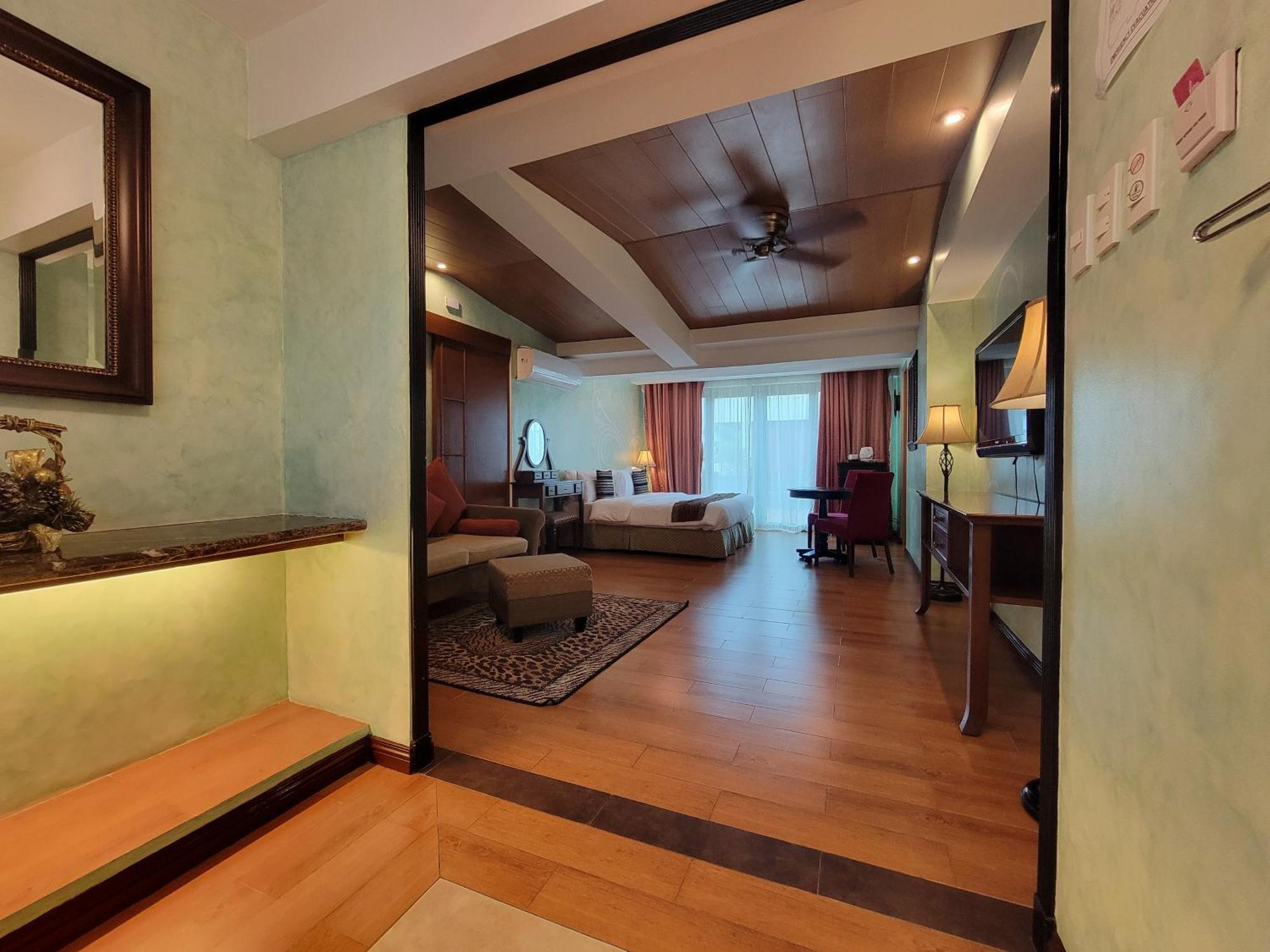 Lee Boutique Hotel Tagaytay Tagaytay City Екстер'єр фото