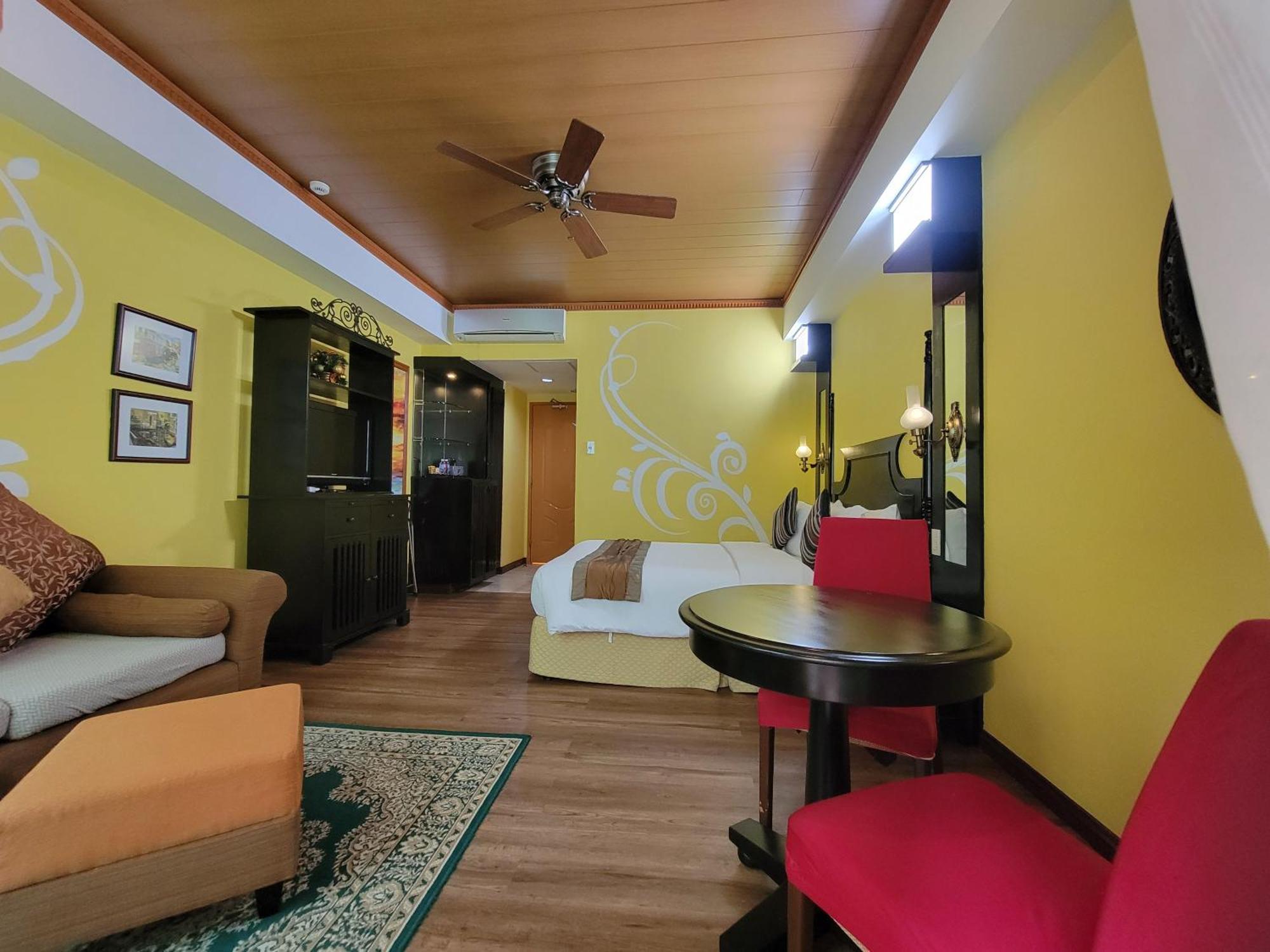 Lee Boutique Hotel Tagaytay Tagaytay City Екстер'єр фото